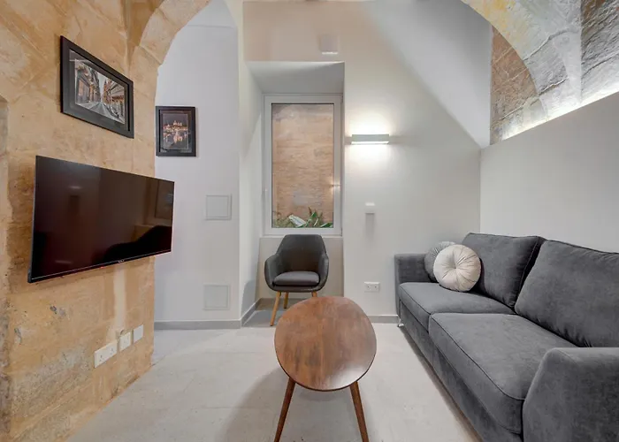 Beautiful, Designer 2br In Heart Of By 360 Estates *