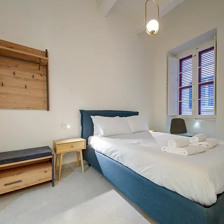 Beautiful, Designer 2br In Heart Of By 360 Estates *