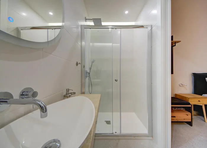 Διαμέρισμα Beautiful, Designer 2br In Heart Of By 360 Estates Βαλέτα