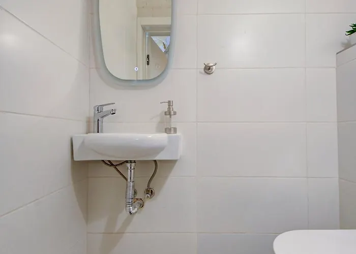 Beautiful, Designer 2br In Heart Of By 360 Estates Apartamento *