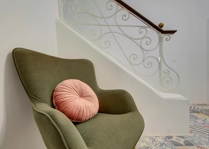 Διαμέρισμα Beautiful, Designer 2br In Heart Of By 360 Estates