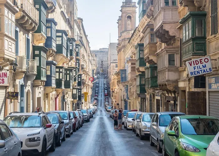 Beautiful, Designer 2br In Heart Of By 360 Estates