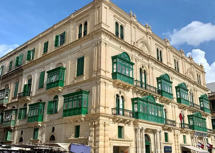 Apartamento Beautiful, Designer 2br In Heart Of By 360 Estates *